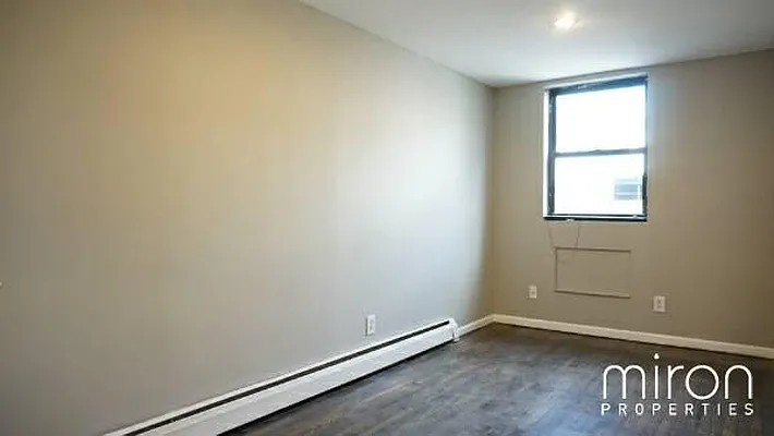 Rented by Miron Properties | media 17