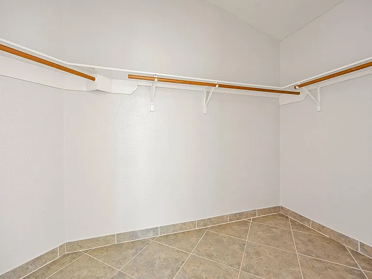 21623 Dalton Spring Ln — Photo 25