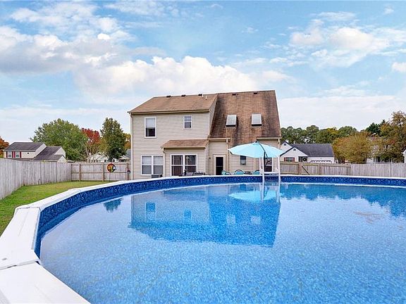 Gorgeous Pool