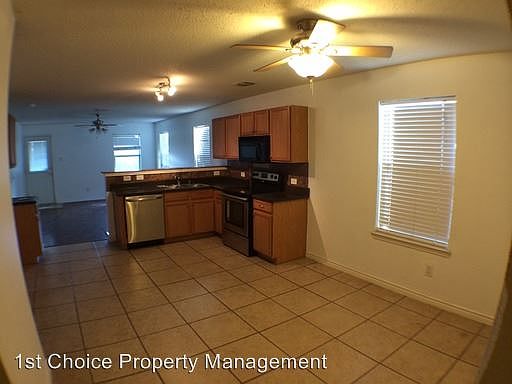4th image of 4854 Waterford Dr