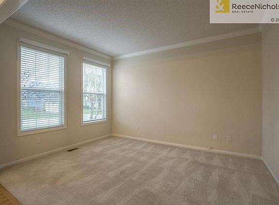 4th image of 8003 W 156th Ter