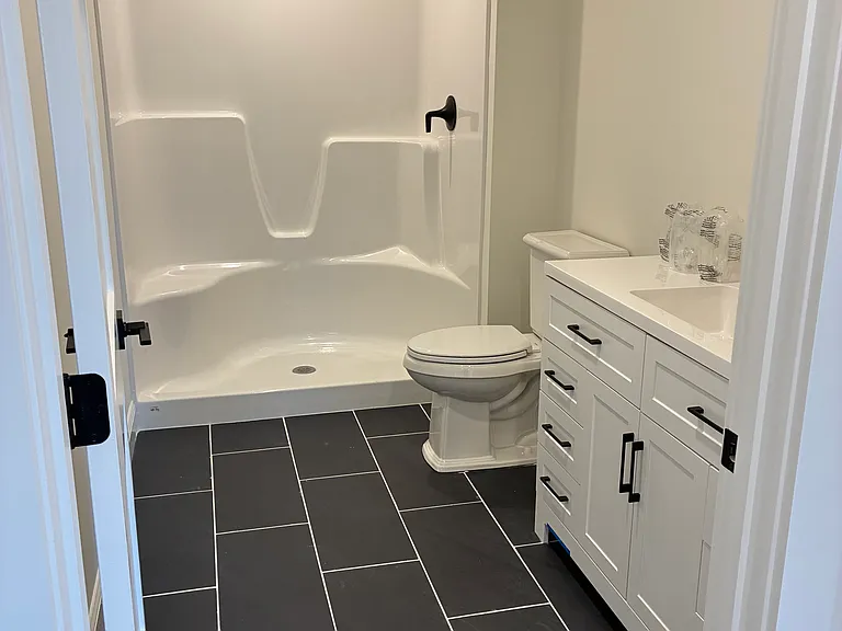 200 W Gray Rd — Photo 12