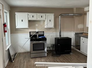 370 Hamilton St #3-R, Southbridge, MA 01550