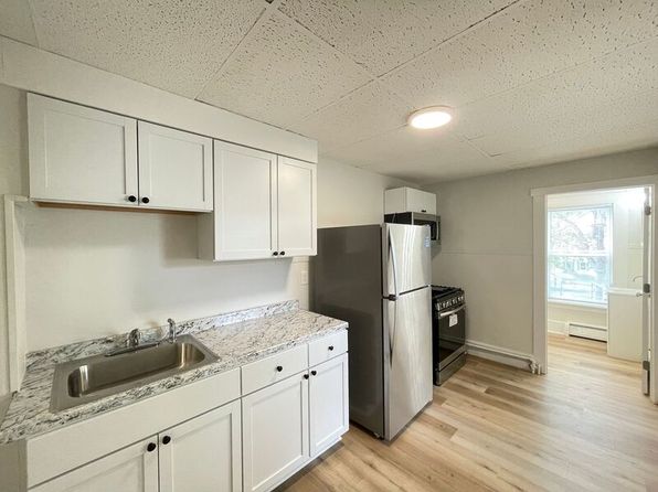 53 Pennacook St #3