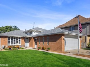 7602 S Octavia Ave, Bridgeview, IL 60455