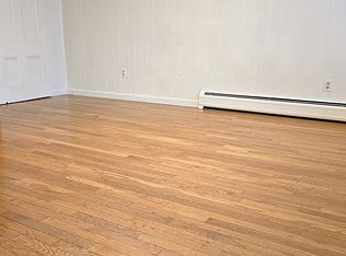 240 Middle St #3, Portsmouth, NH 03801