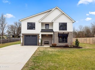 4628 W Beaver Creek Dr, Powell, TN 37849