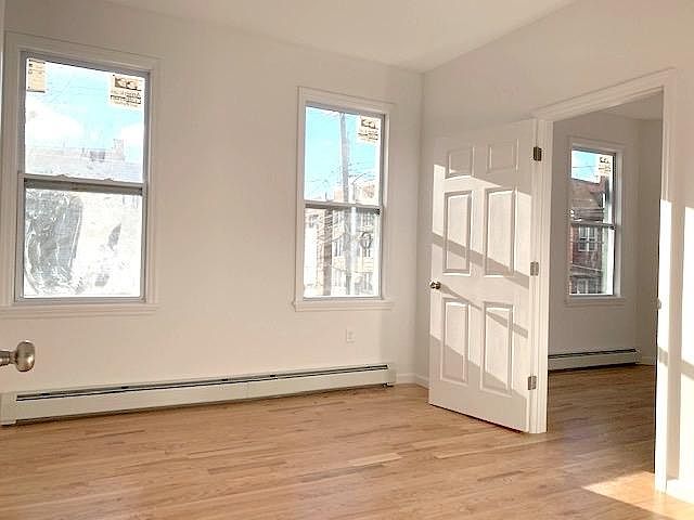 2nd image of 22 Rutgers Ave APT 3