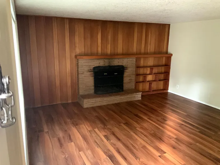 2755 Kalmia St — Photo 3