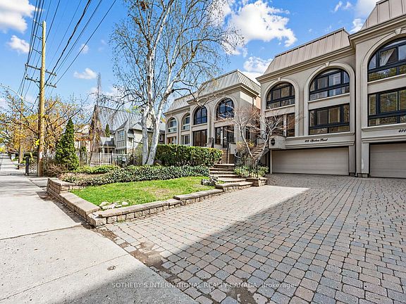 2nd image of 473 Spadina Rd