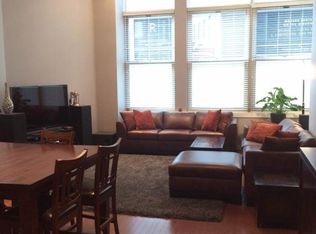 87 Kingston St #1E, Boston, MA 02111