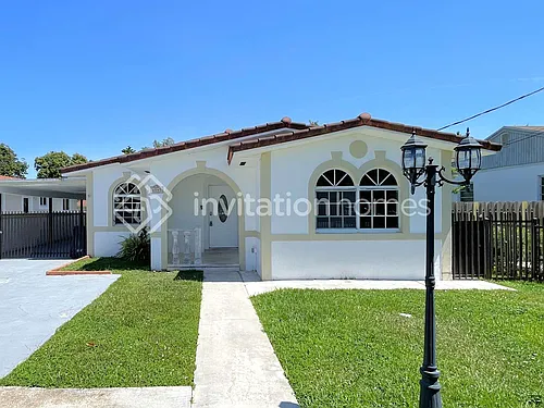 6545 SW 29th St Photo 1