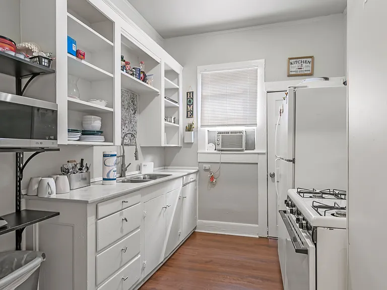 4808 Sycamore St — Photo 11