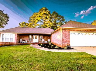 28 Baley Dr, Dothan, AL 36301