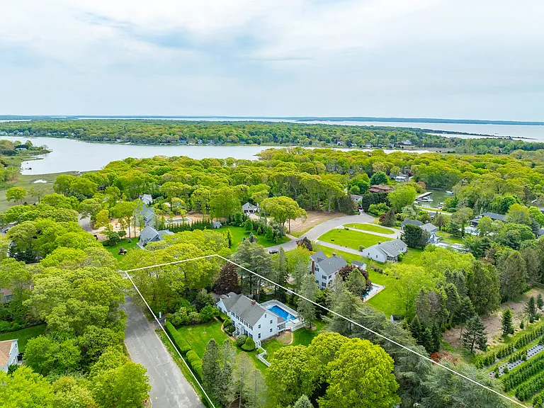 110 Sleepy Hollow Ln — Photo 41