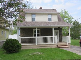 39 Blaine Ave, Bedford, OH 44146