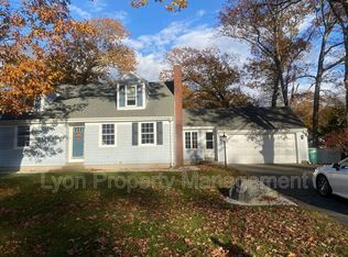 45 Anawan Rd, North Attleboro, MA 02760