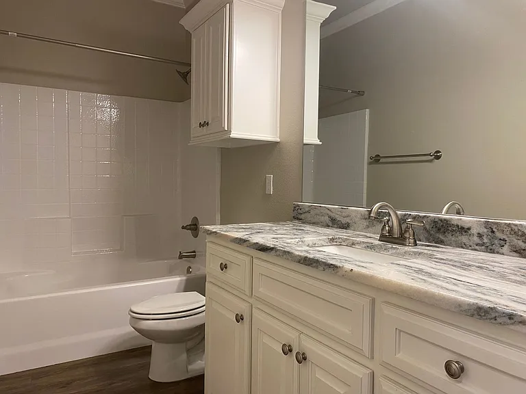 3945 Old Omen Rd — Photo 15