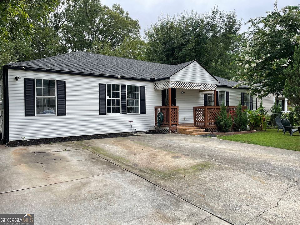 1st image of 410 McArthur Dr NE