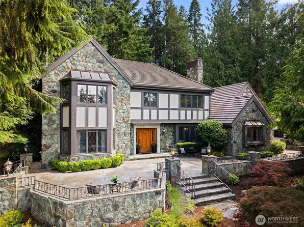 4430 Green Cove Street NW, Olympia, WA 98502