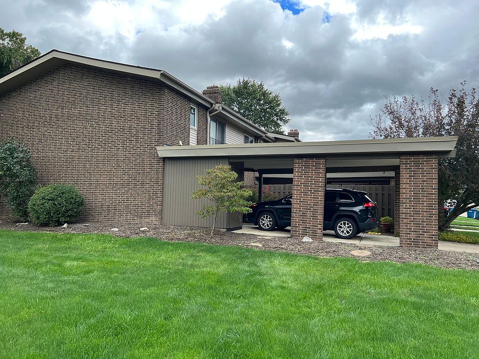 1st image of 24460 N Park Blvd