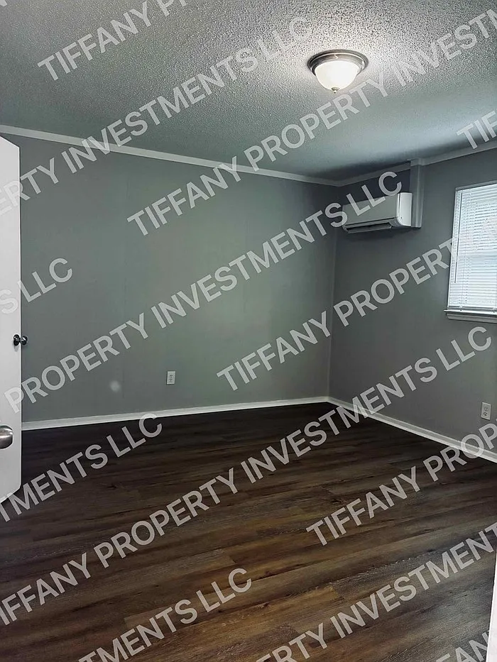 2 bed, 1.0 bath, 590 sqft, $1,025 — Photo 3