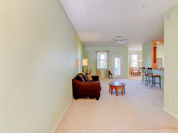 3rd image of 1170 Priory Cir