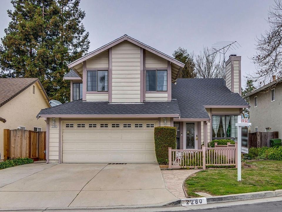 1st image of 2280 Emerald Hills Cir