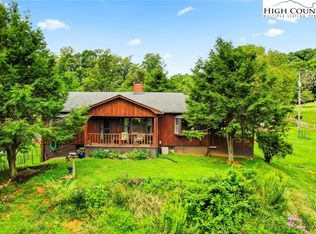 1240 Briarwood Ln, Boone, NC 28607