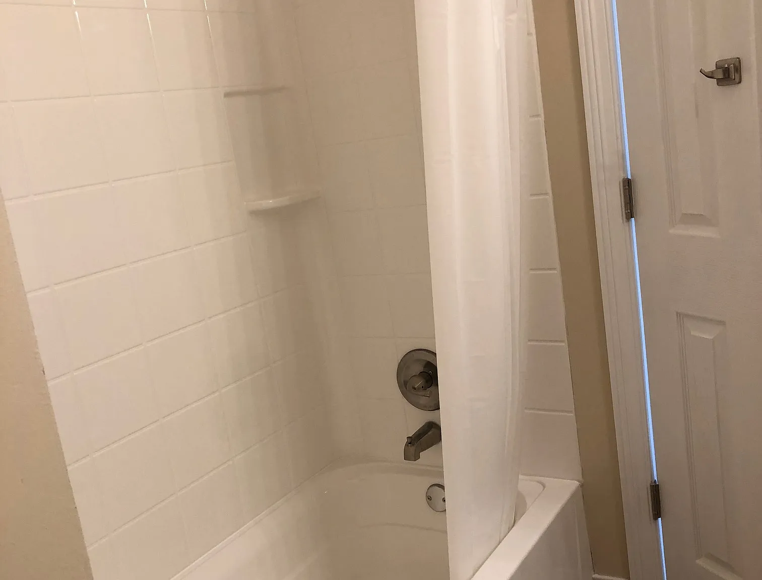 87 Meadows Dr — Photo 3