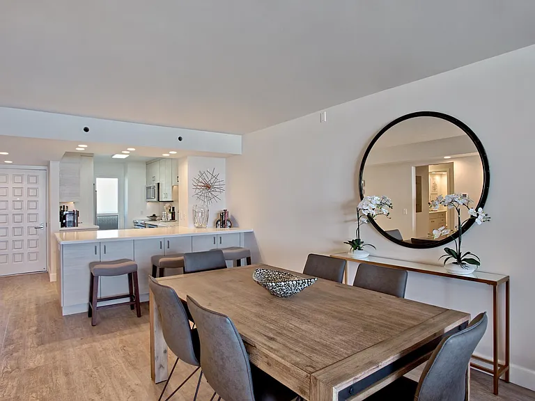 Please Inquire for Apartment Availability