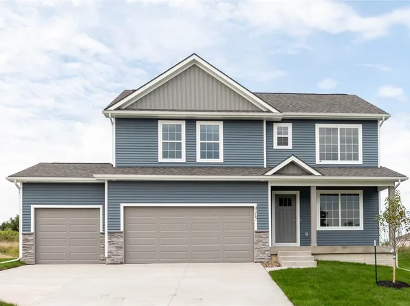 415 Coyote St, Mitchellville, IA 50169