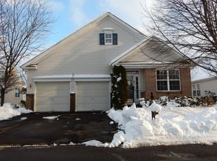 11 Blue Flax Ln, Langhorne, PA 19047