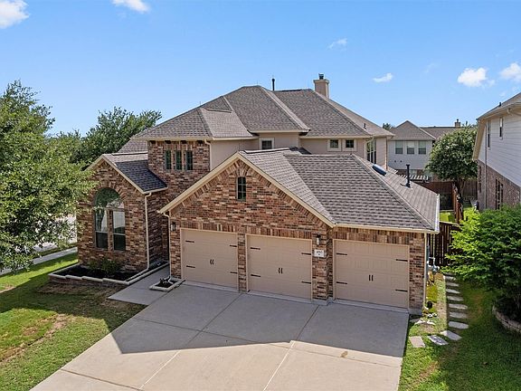 3rd image of 480 Monahans Dr
