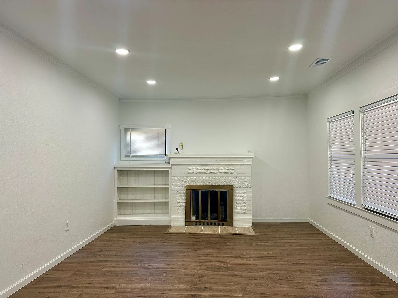 3 bed, 1177 sqft, $2,650 — Photo 3