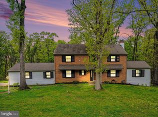 5 Forge Mountain Dr, Phoenixville, PA 19460
