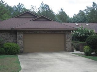 195 Safford Dr, Pinehurst, NC 28374