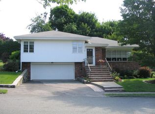 5 Colgate Rd, Marblehead, MA 01945