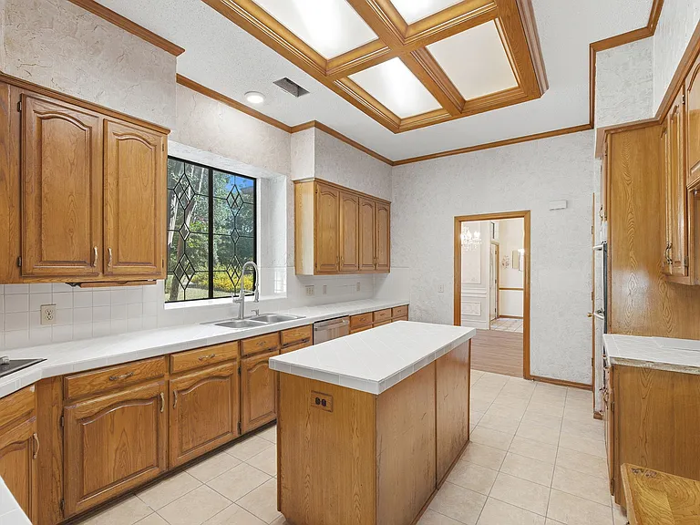 999 W Forest Grove Rd — Photo 10