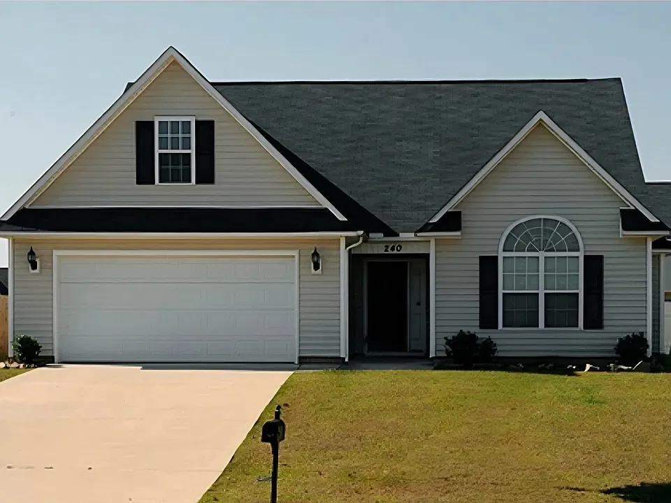 240 Saint George Dr