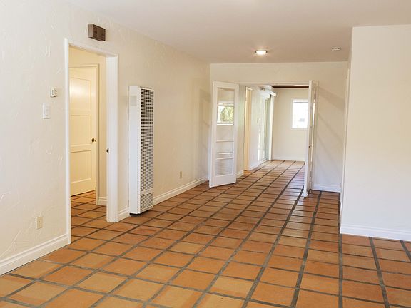 4th image of 237 La Canada Dr