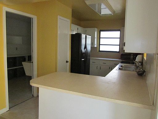 3rd image of 2161 SE New York St