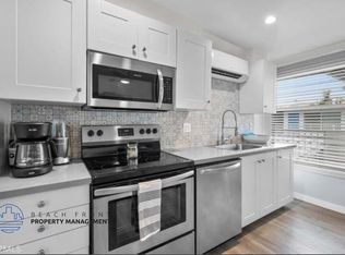 60 15th St., Hermosa Beach, CA 90254