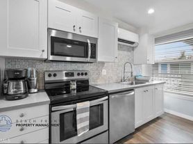 60 15th St.
