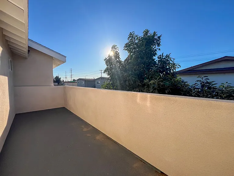 5017 Clara St — Photo 23