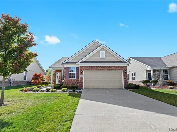 24338 Walloon Way, Brownstown, MI 48134