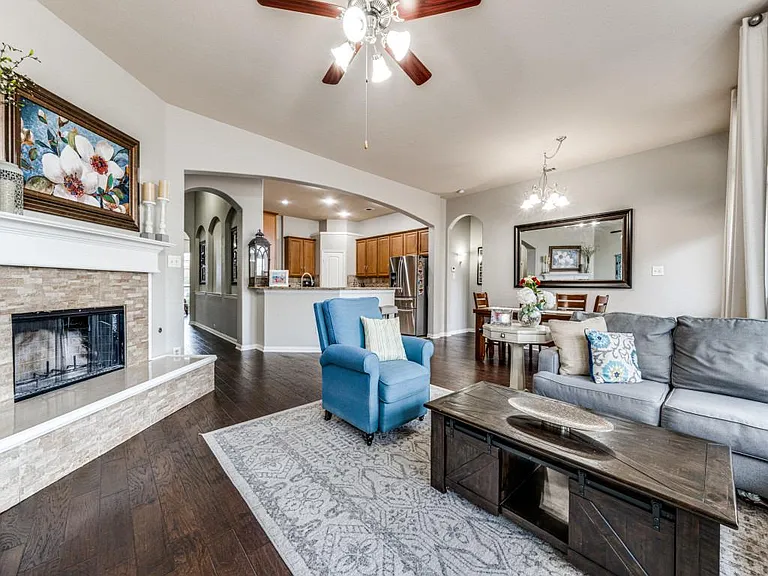 360 Falstaff Dr — Photo 13