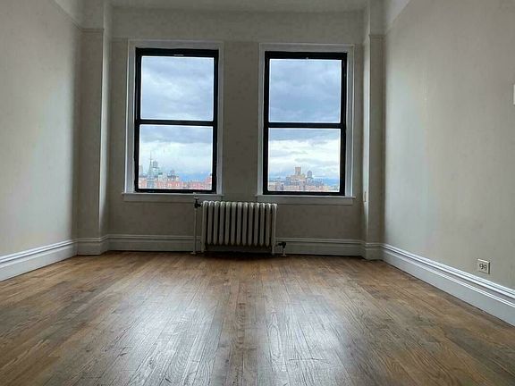 2nd image of 209 W 106th St #11D
