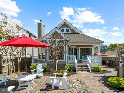 25 E 24th St, Beach Haven, NJ, 08008