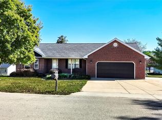 1154 Riverwoods Dr, Desloge, MO 63628